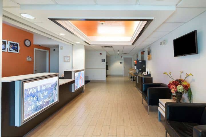 Hotel Interior 5 of 29
